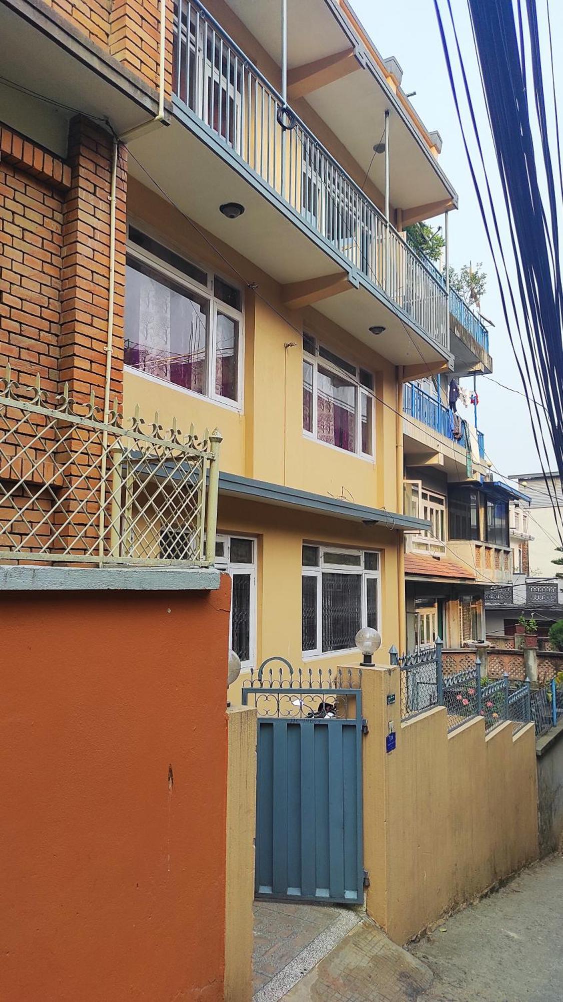 Budget Backpackers Hotel Lalitpur Exterior photo