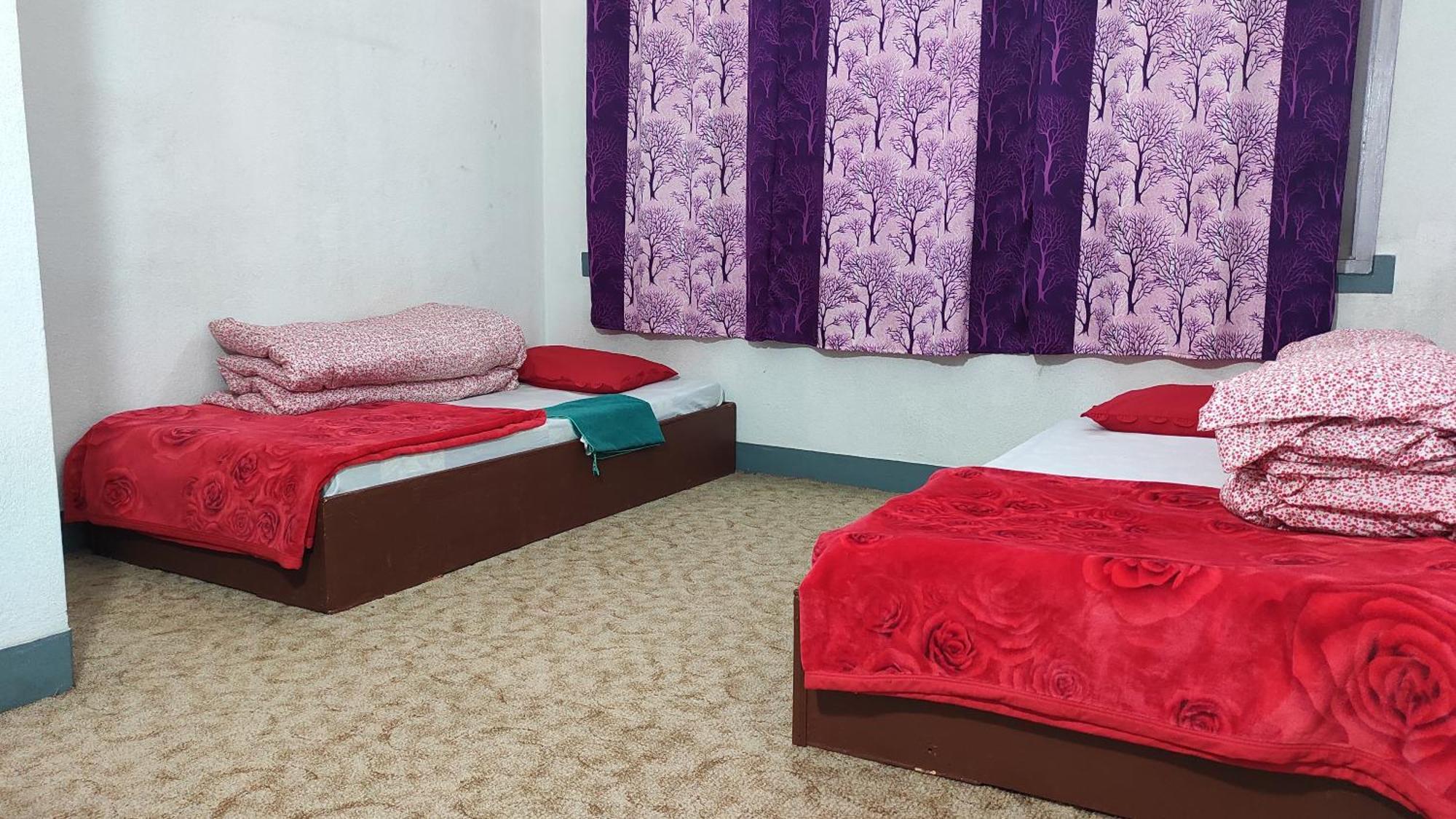 Budget Backpackers Hotel Lalitpur Exterior photo