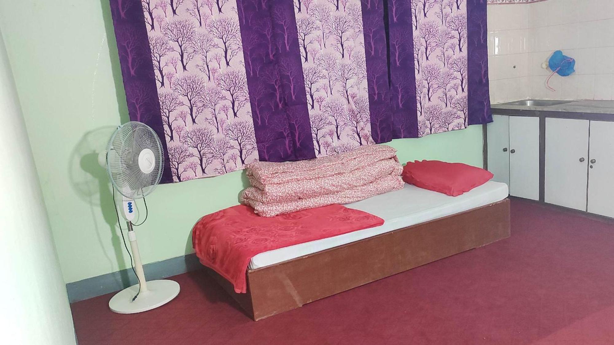 Budget Backpackers Hotel Lalitpur Exterior photo